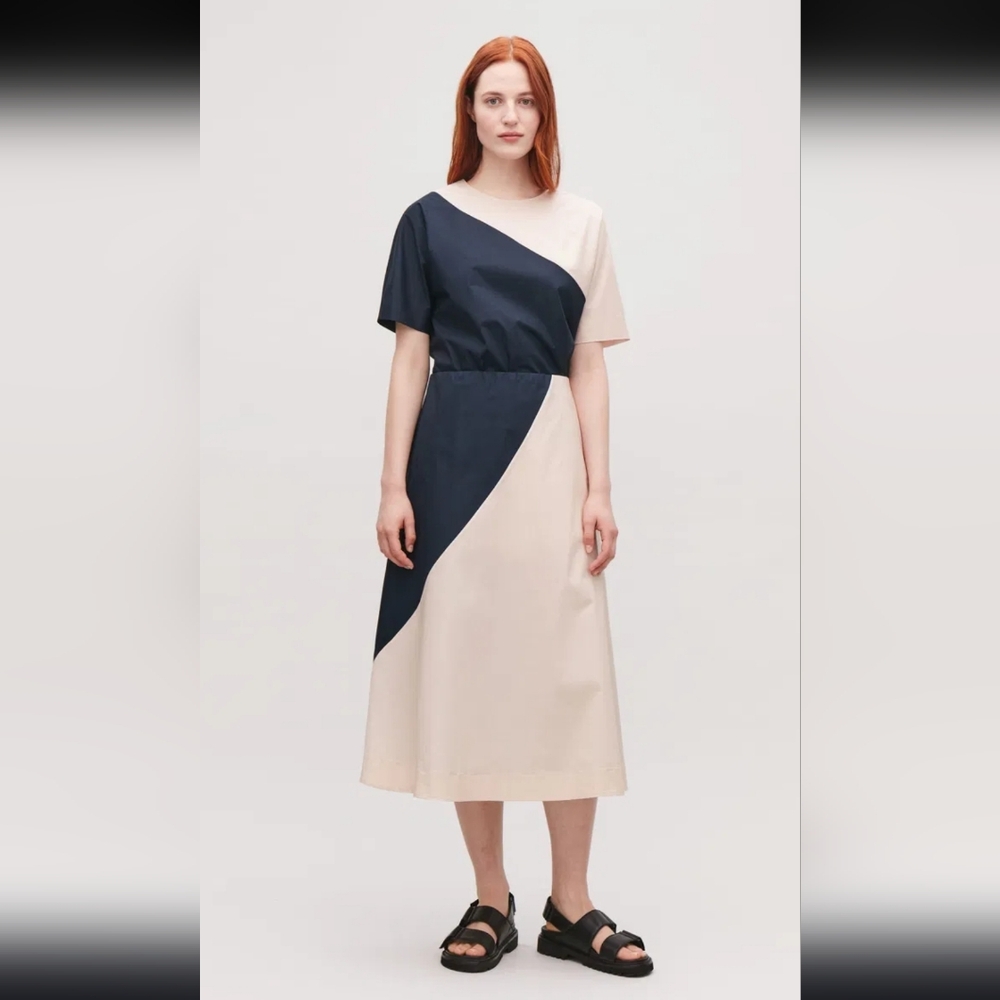 COSSlanted-Seam Contrast Skirt, Midi Skirt. Size 4, In Blue And Cream